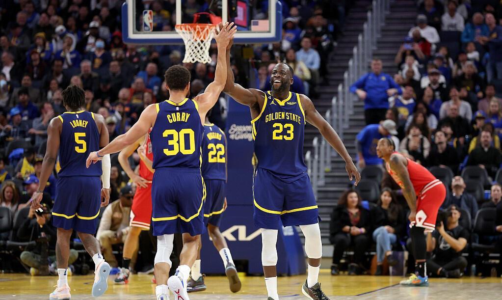 九游娱乐|Scout重返赛场，重返赛场首场状态出色，勇士观众沸腾！