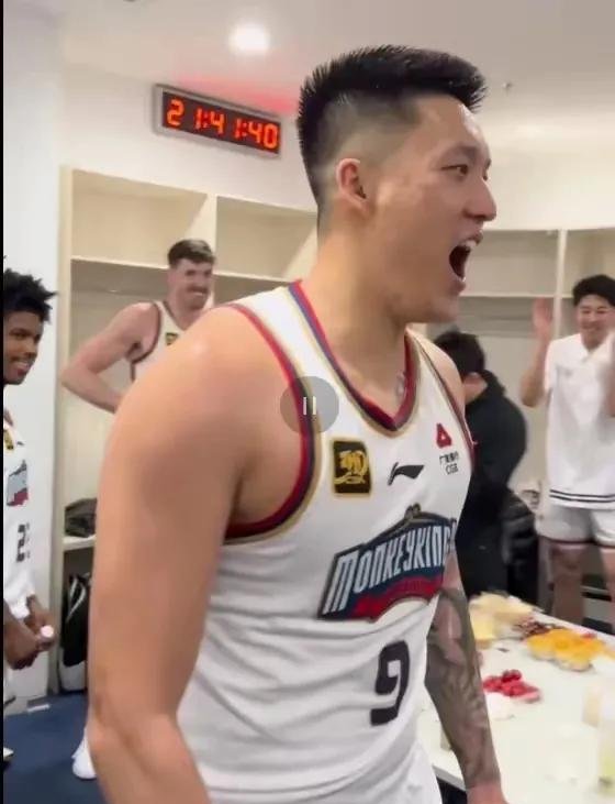 九游娱乐|关于清晨斯图加特篮板制胜——CBA季后赛节点到来，质疑声仍在，身体对抗强度拉满的信息